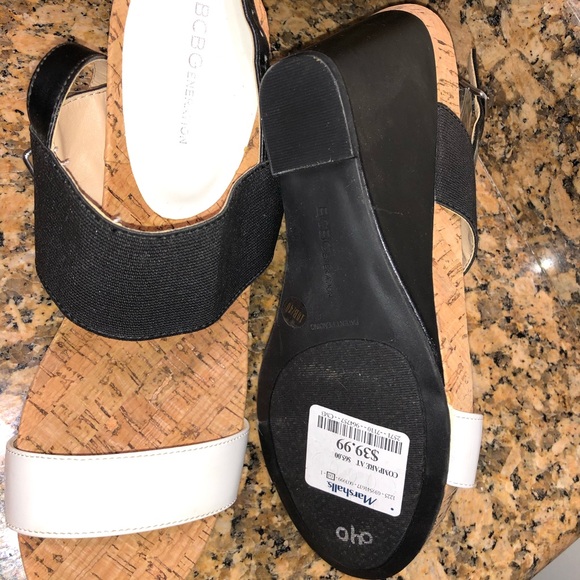 BCBGeneration- women’s size 10 wedges - Picture 8 of 8